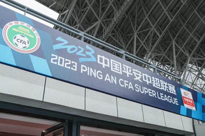 不过米兰依然保留着出线希望，阿德利最后表示：“我们在最后一轮对阵纽卡斯尔时会付出一切，我们会努力获胜，尽管我们只有2-3%的机会。